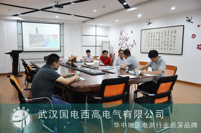 江蘇現(xiàn)代重工到訪我司參觀考察