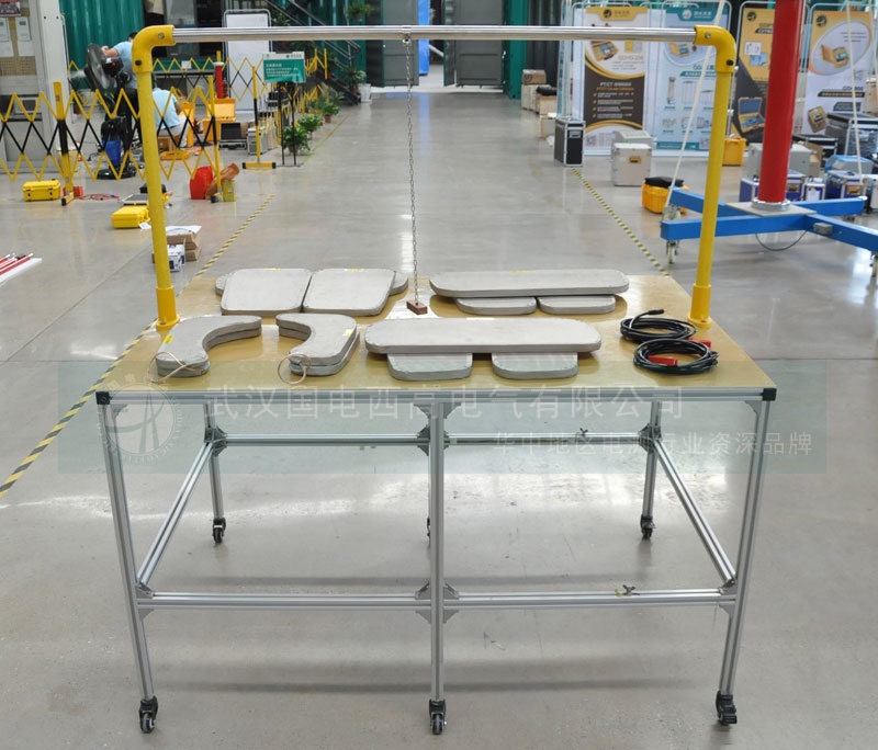 絕緣服試驗電極耐壓臺