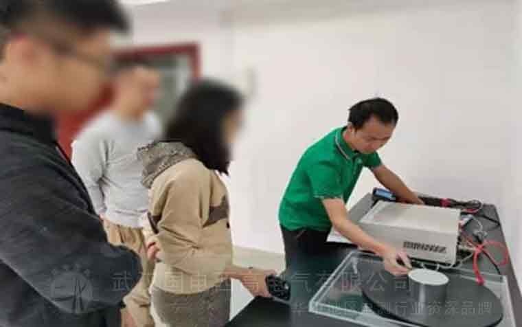 國電西高前往佛山供電局提供調(diào)試服務(wù)