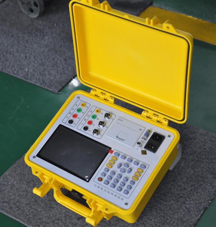 三相電容電感測試儀實物圖
