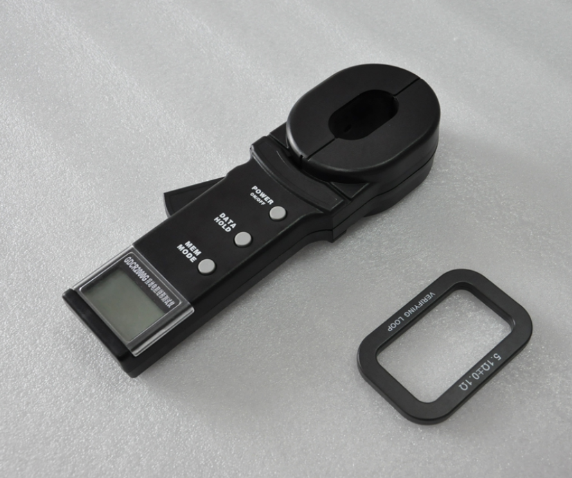 鉗形接地電阻測試儀實(shí)物圖